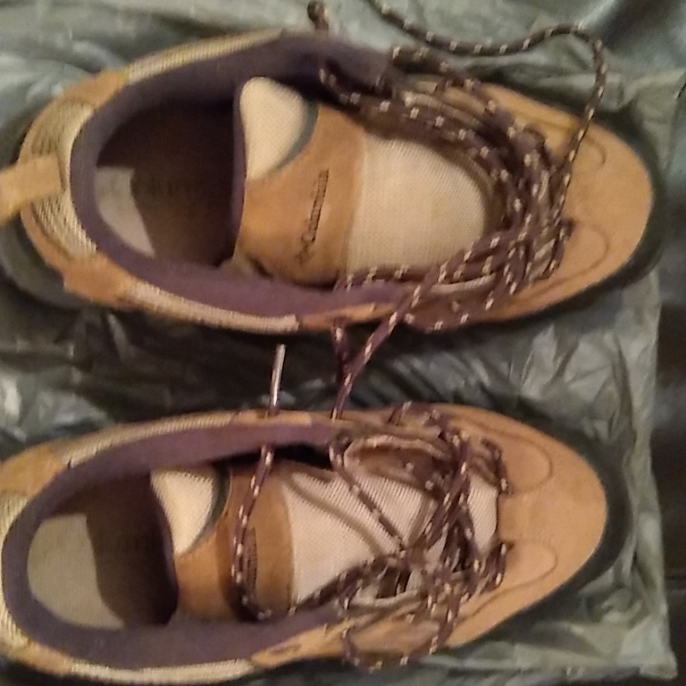 All terrain Columbia Razor Ridge Low ll shoes